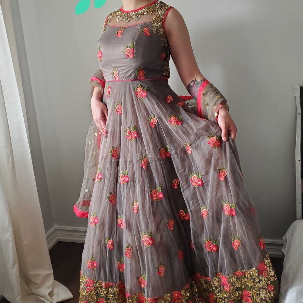 Indian dress